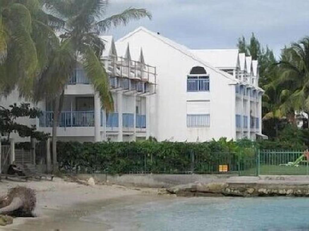 Club Marine Face A La Mer Sainte-Anne  Dış mekan fotoğraf